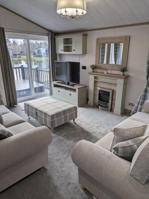Kingfisher Lodge Woodhall Spa Zewnętrze zdjęcie